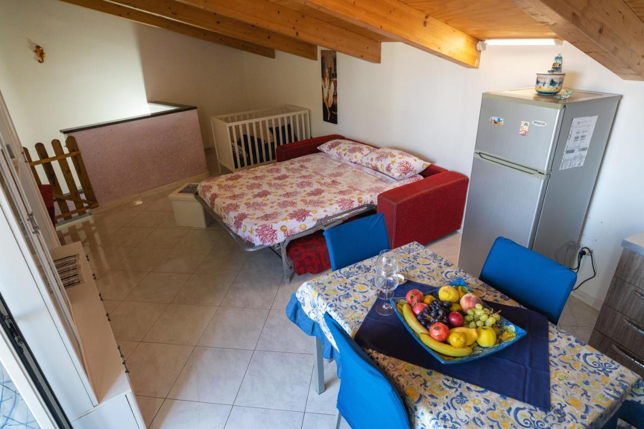Casa Teresa Nel Centro Di Vietri Apartment Екстериор снимка
